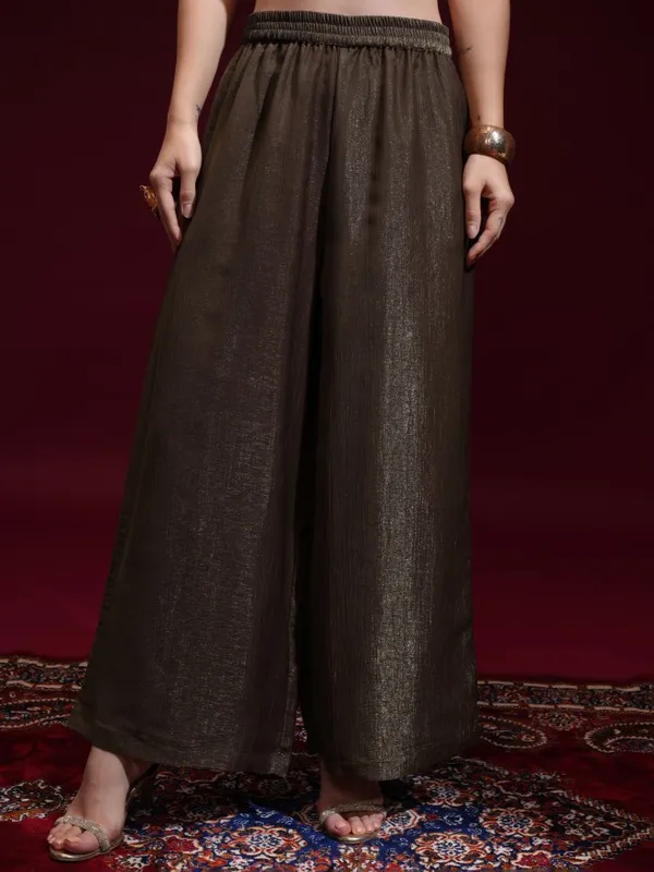 Vishudh Women Brown Solid Kurta With Trouser