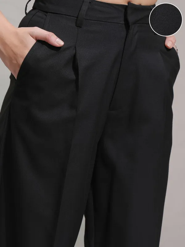 Tokyo Talkies Women Black Solid Wide Leg Casual Trouser