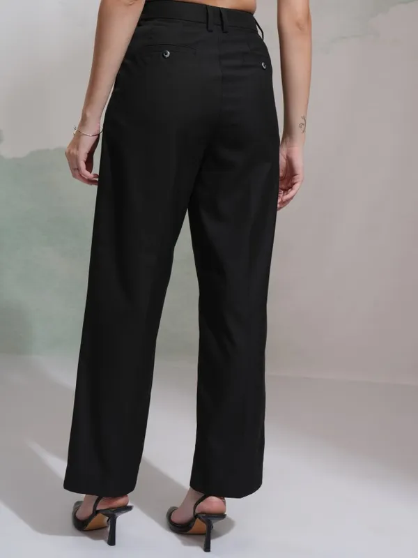 Tokyo Talkies Women Black Solid Regular Fit Casual Trouser