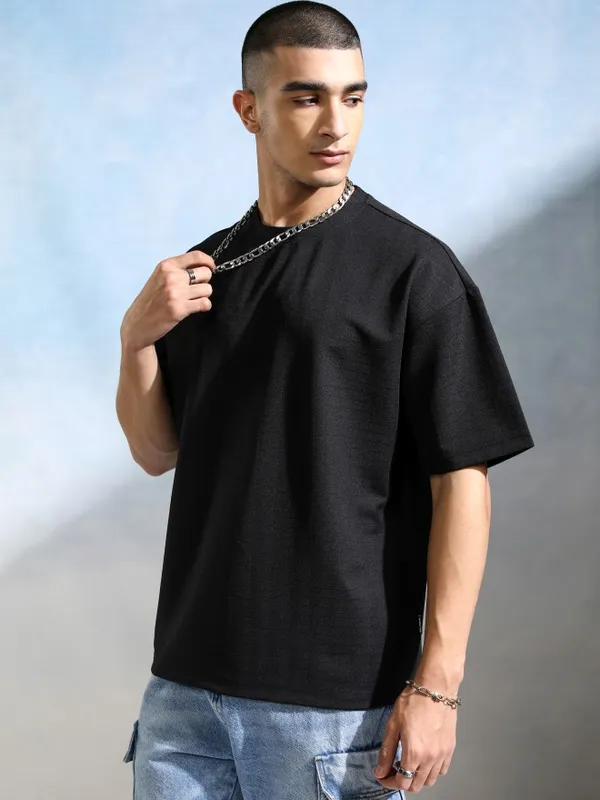 Men Self Design Round Neck Oversized Fit T-Shirt