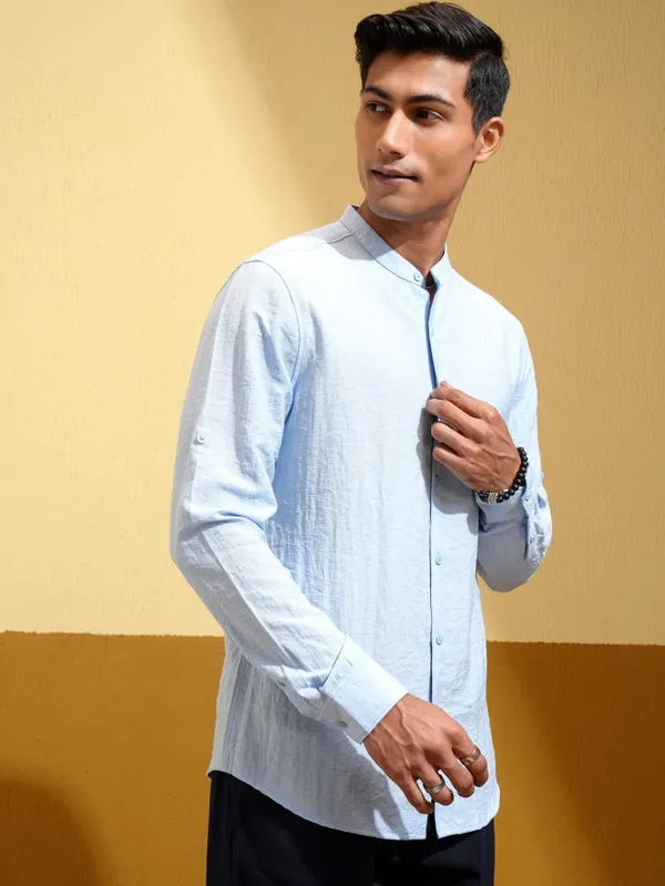 Highlander Men Blue Self Design Regular Fit Casual Shirt