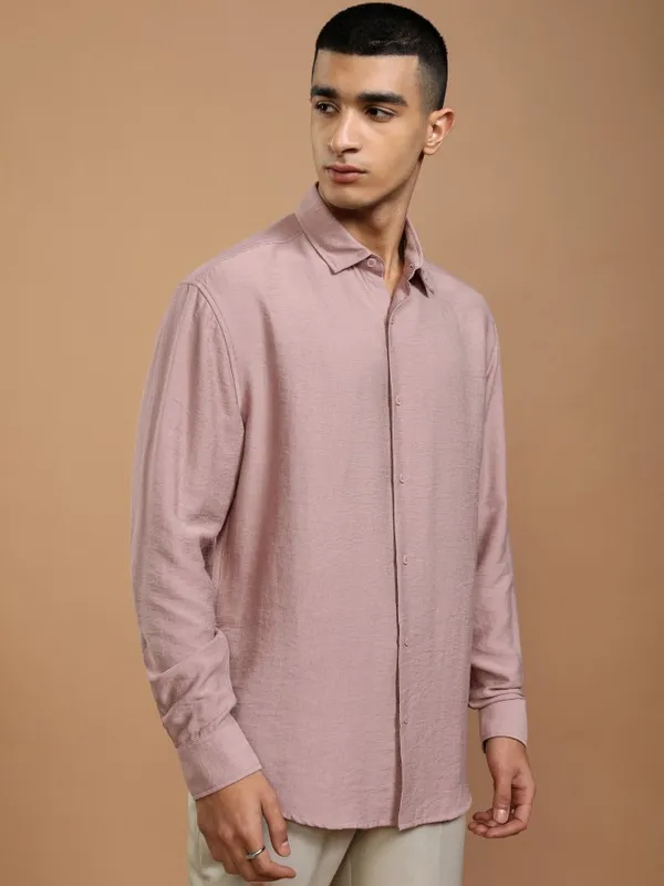 Men Relaxed Fit Casual Shirt