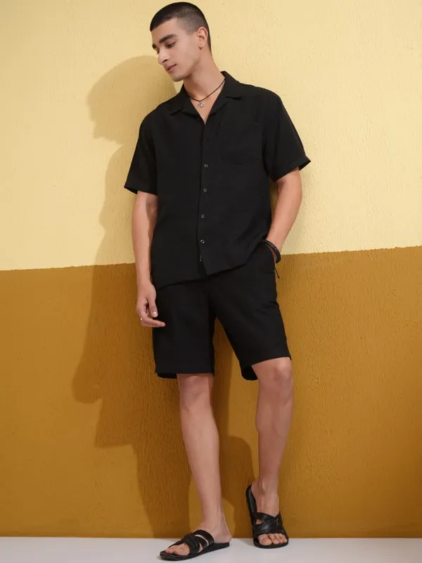 Highlander Men Black Regular Fit Shorts