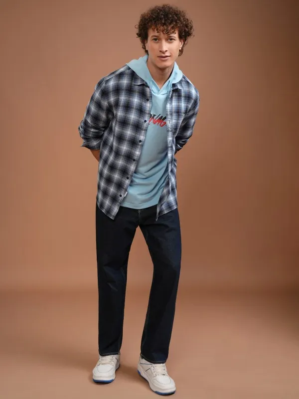 Highlander Men Blue Checked Relaxed Fit Casual Shirt