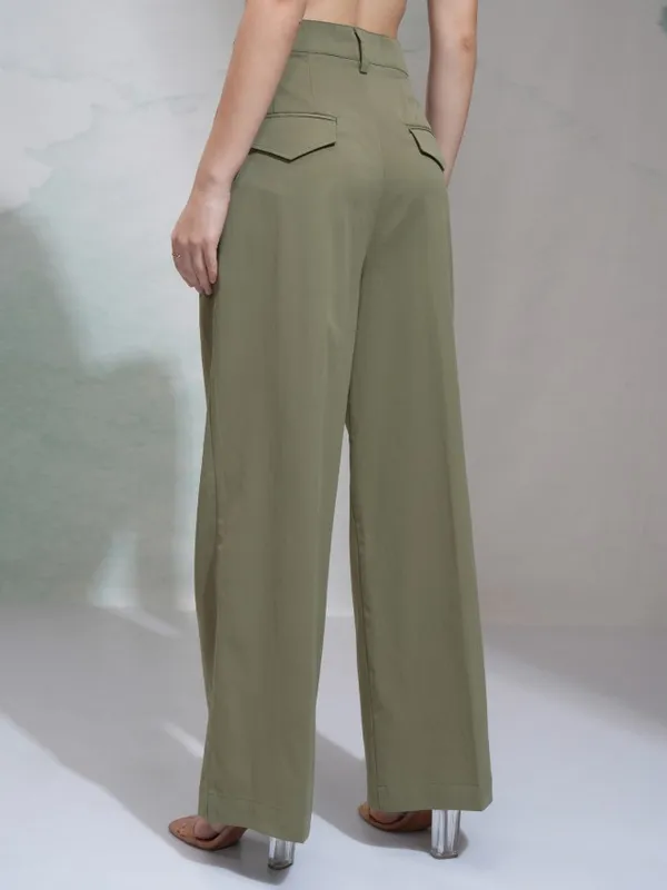 Tokyo Talkies Women Green Solid Regular Fit Casual Trouser