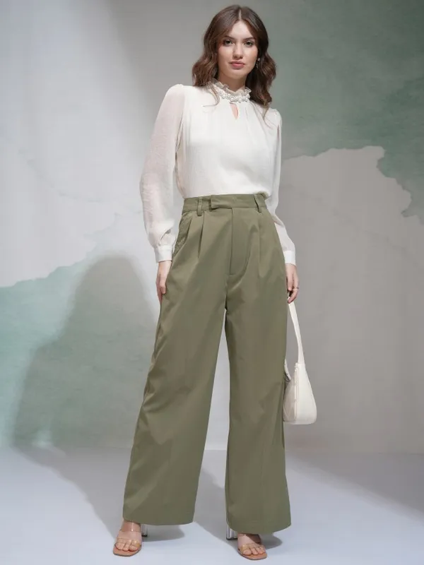 Tokyo Talkies Women Green Solid Regular Fit Casual Trouser