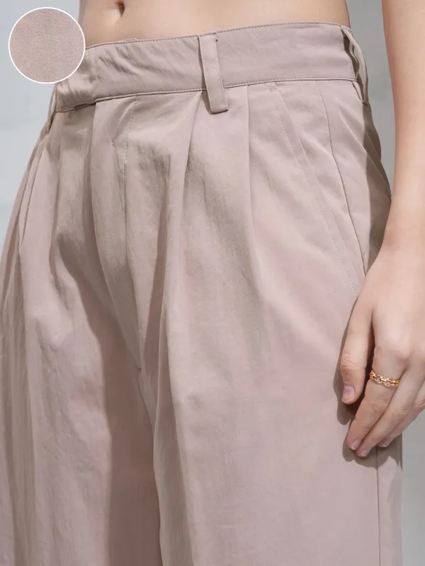 Tokyo Talkies Women Pink Solid Regular Fit Casual Trouser