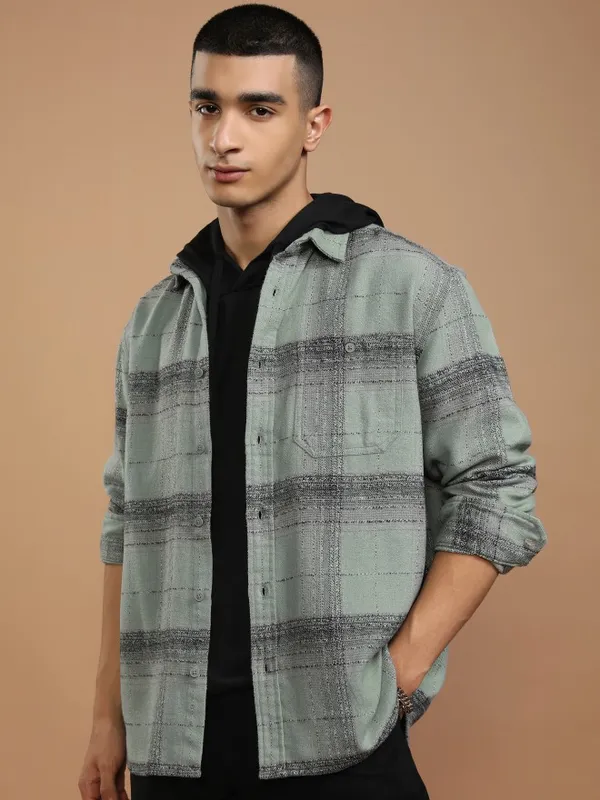 Highlander Men Teal Checked Relaxed Fit Casual Shirt