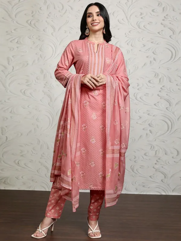 Vishudh Women Pink Printed Kurta With Trousers And Dupatta