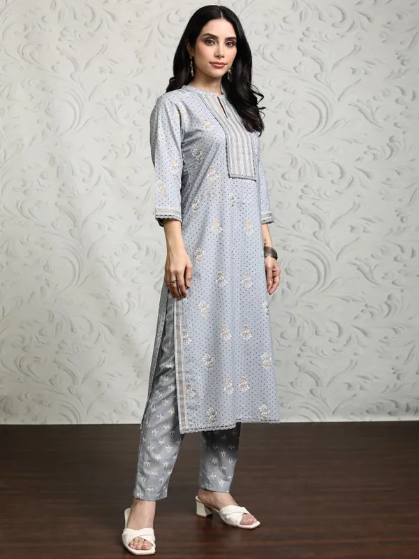 Vishudh Women Grey Printed Kurta With Trousers And Dupatta