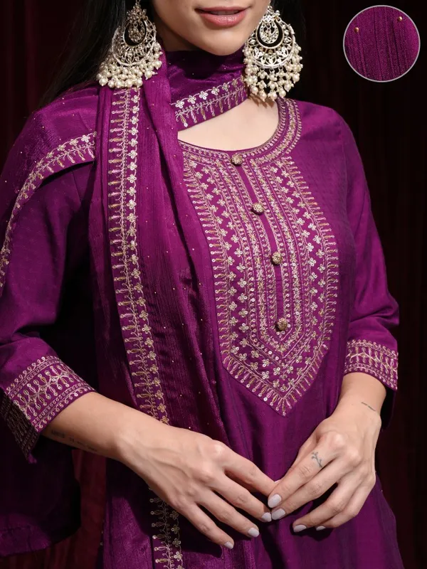 Vishudh Women Magenta Kurta With Palazzos And Dupatta