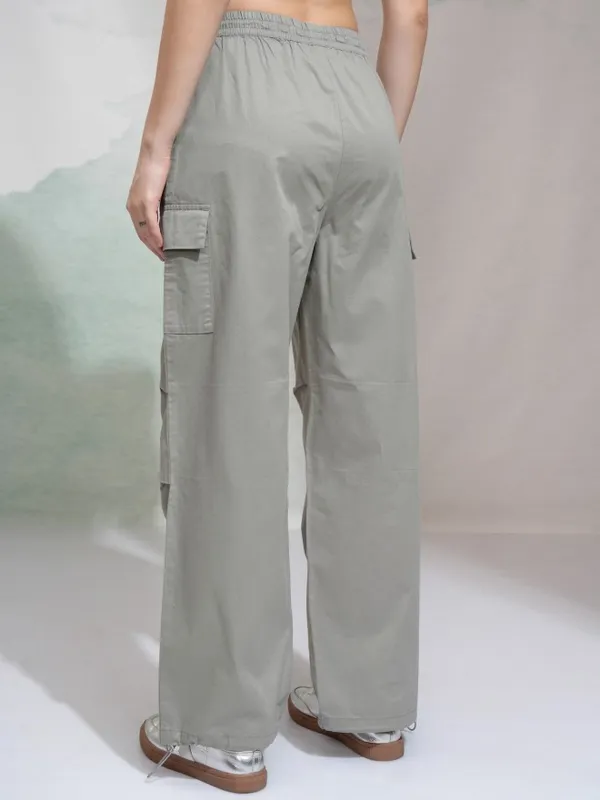 Tokyo Talkies Women Grey Solid Straight Fit Cargos