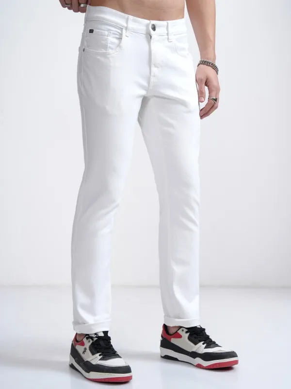 Highlander Men White Slim Fit Jeans