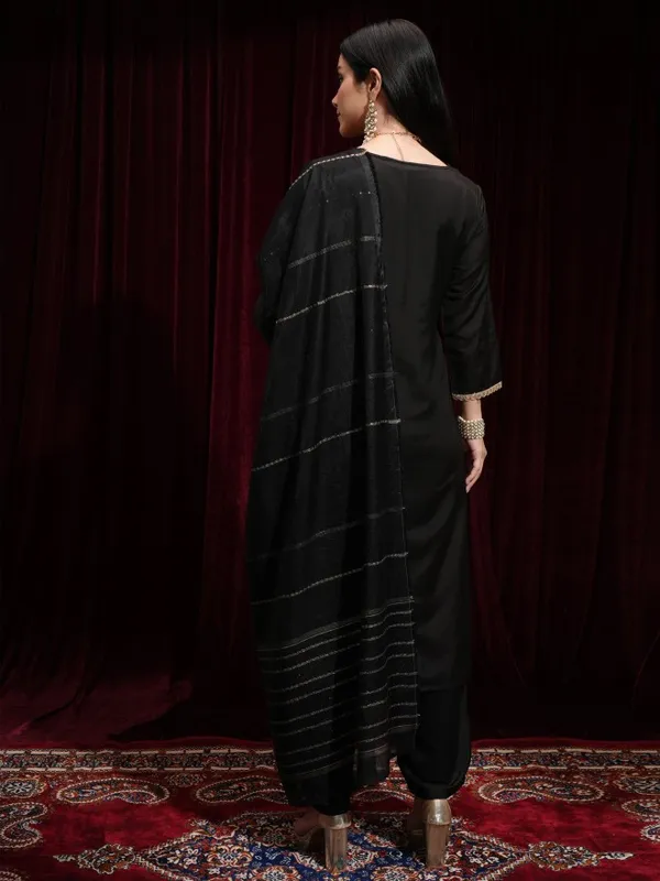 Women Kurta With Trouser And Dupatta
