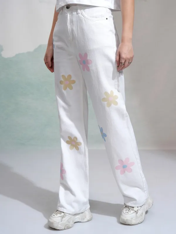 Tokyo Talkies Women White Dad Fit Stretchable Jeans