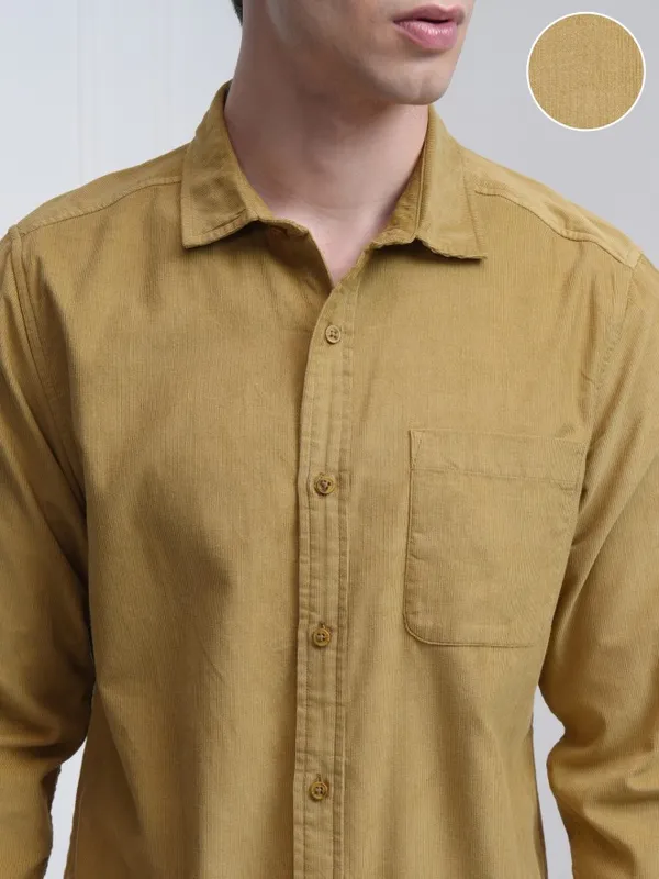 Highlander Men Mustard Solid Slim Fit Corduroy Casual Shirt