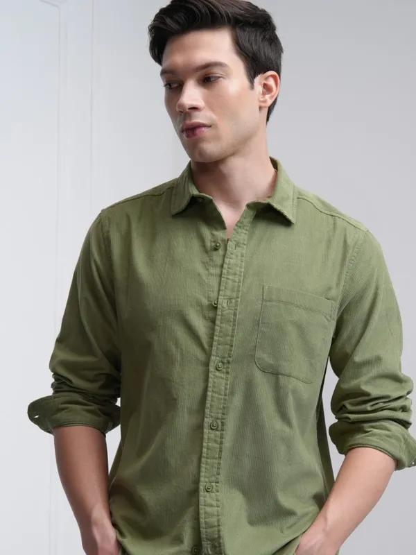 Men Slim Fit Casual Shirt