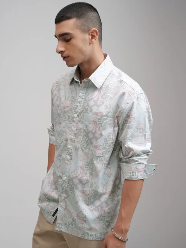 Highlander Men Blue Printed Oversized Fit Casual Shirt