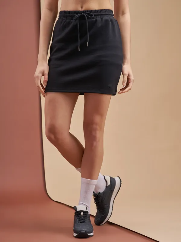Street By Tokyo Talkies Women Black Top With Skirt Co-Ords