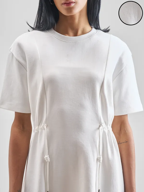 Street By Tokyo Talkies Women White Solid Fit And Flare Dress