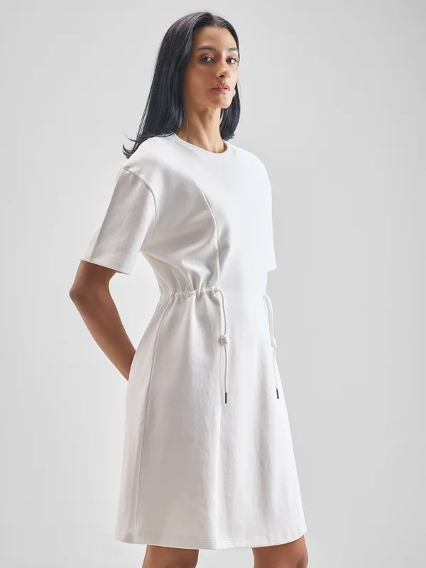 Street By Tokyo Talkies Women White Solid Fit And Flare Dress