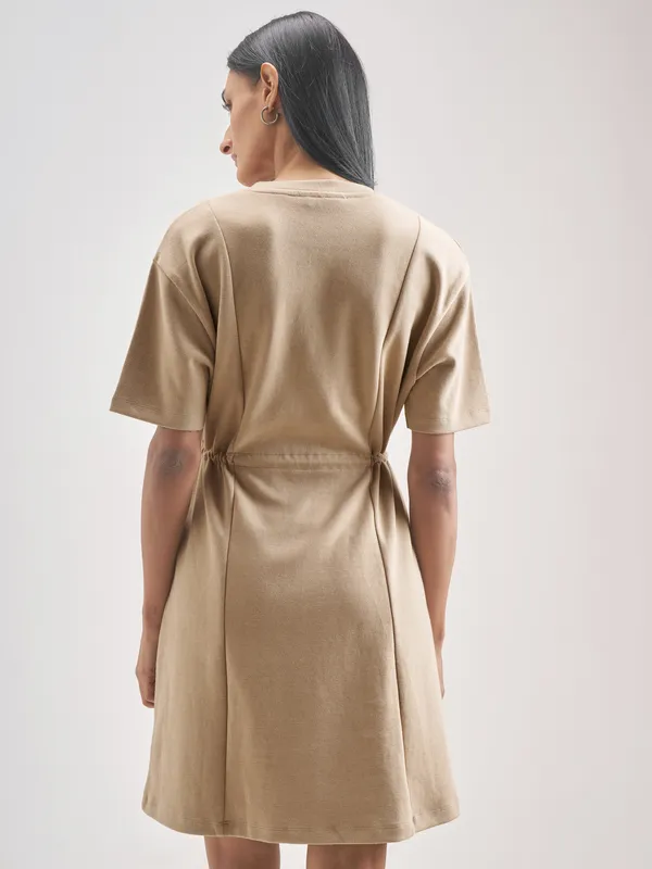 Street By Tokyo Talkies Women Beige Solid Fit And Flare Dress