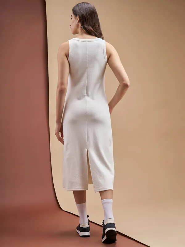 Street By Tokyo Talkies Women Off White Solid T-shirt Dress