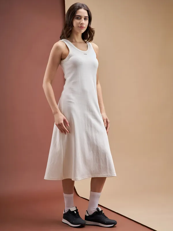 Street By Tokyo Talkies Women Off White Solid T-shirt Dress