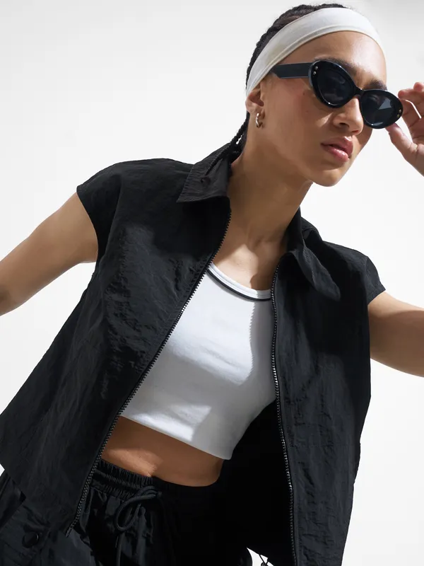 Street By Tokyo Talkies Women Black Open Front Jacket