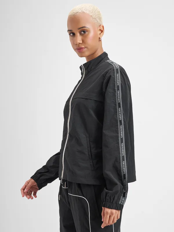 Street By Tokyo Talkies Women Black Open Front Jacket