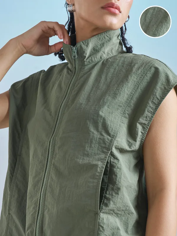 Street By Tokyo Talkies Women Green Open Front Jacket