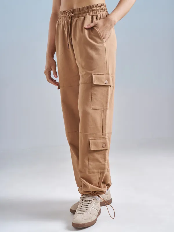 Street By Tokyo Talkies Women Brown Solid Relaxed Fit Cargos