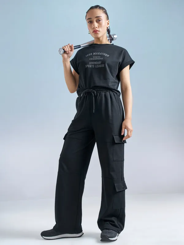 Street By Tokyo Talkies Women Black Solid Relaxed Fit Cargos