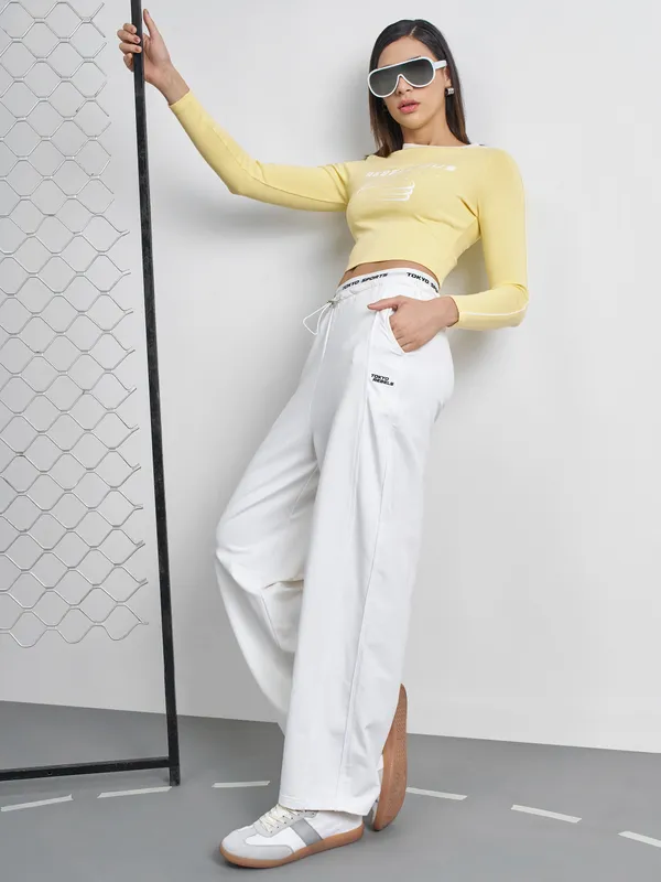 Street By Tokyo Talkies Women Yellow Printed Tank Top