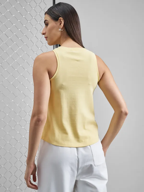 Street By Tokyo Talkies Women Yellow Printed Regular Top