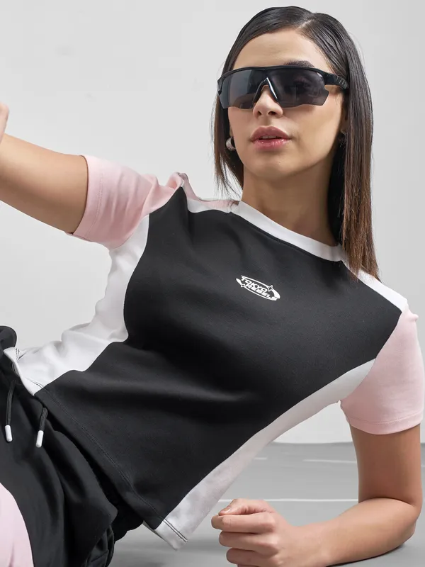 Colourblocked Regular Top