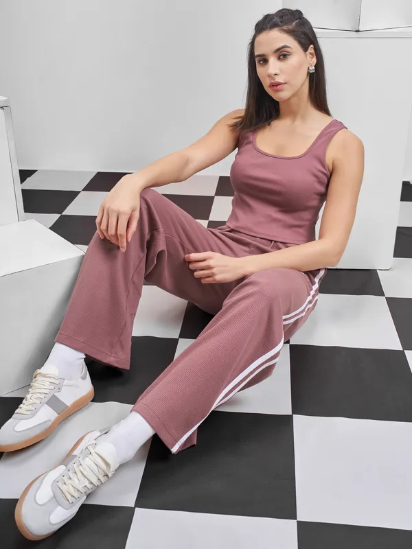 Street By Tokyo Talkies Women Mauve Solid Regular Top