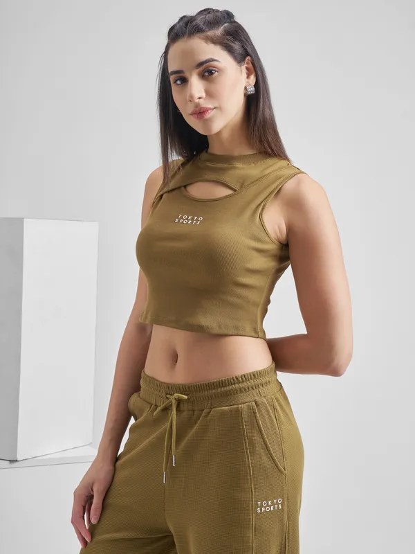 Street By Tokyo Talkies Women Brown Solid Regular Top