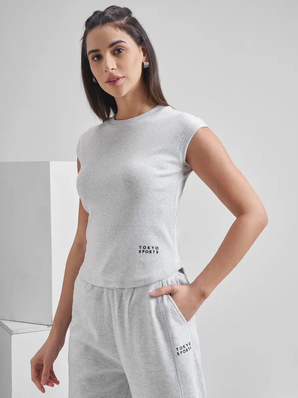 Street By Tokyo Talkies Women Grey Solid Regular Top