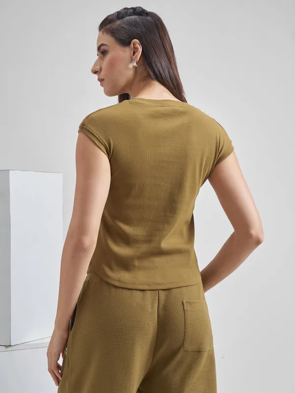 Street By Tokyo Talkies Women Brown Solid Regular Top