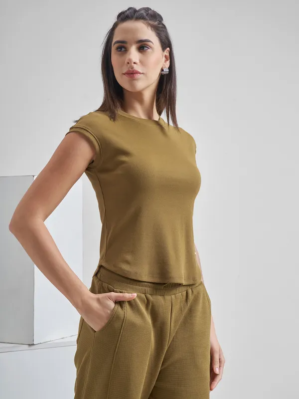 Street By Tokyo Talkies Women Brown Solid Regular Top