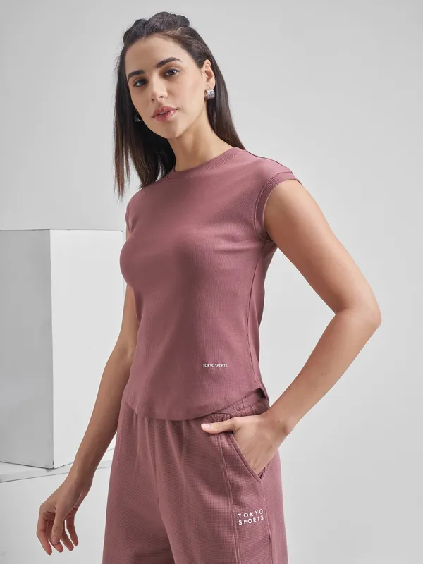 Street By Tokyo Talkies Women Mauve Solid Regular Top