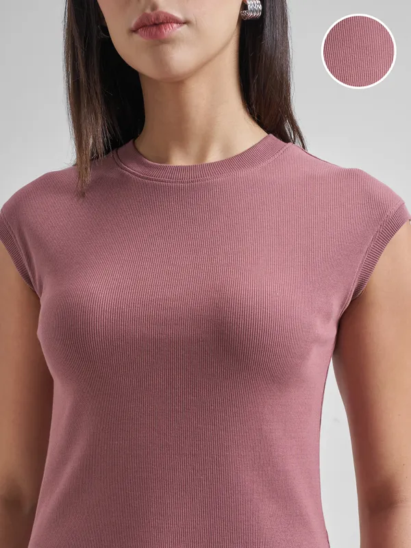 Street By Tokyo Talkies Women Mauve Solid Regular Top