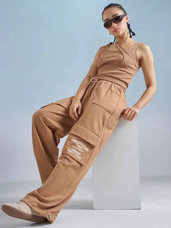 Street By Tokyo Talkies Women Brown Solid Regular Top