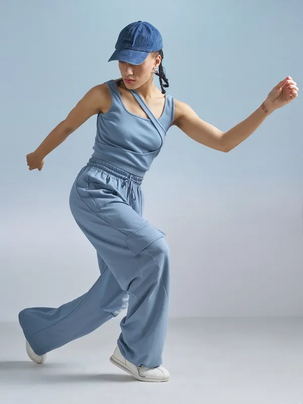 Street By Tokyo Talkies Women Blue Solid Regular Top