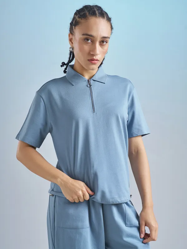 Street By Tokyo Talkies Women Blue Solid Regular Top