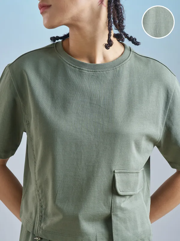 Street By Tokyo Talkies Women Olive Solid Regular Top