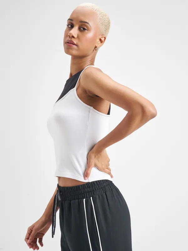 Street By Tokyo Talkies Women White Solid Tank Top