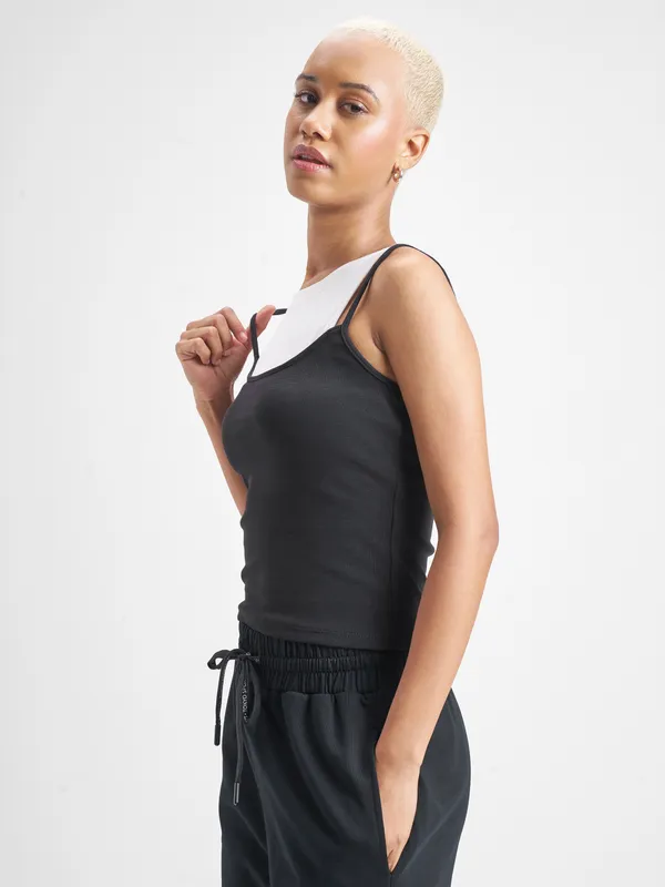 Street By Tokyo Talkies Women Black Solid Tank Top