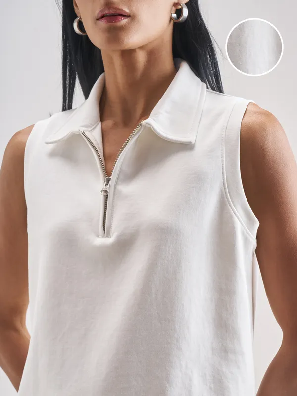 Street By Tokyo Talkies Women White Solid Regular Top